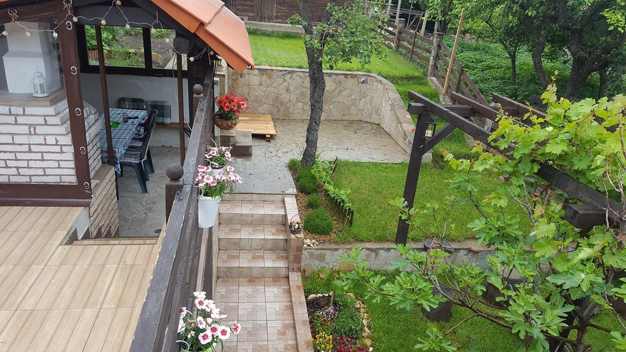 The Wild Fig Hotel Shumen Exterior photo